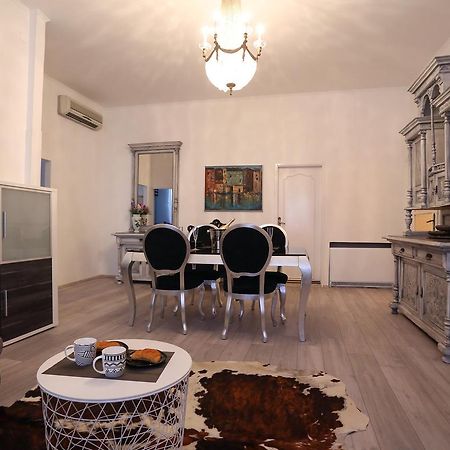 Apartment Papalic Palace Сплит Екстериор снимка